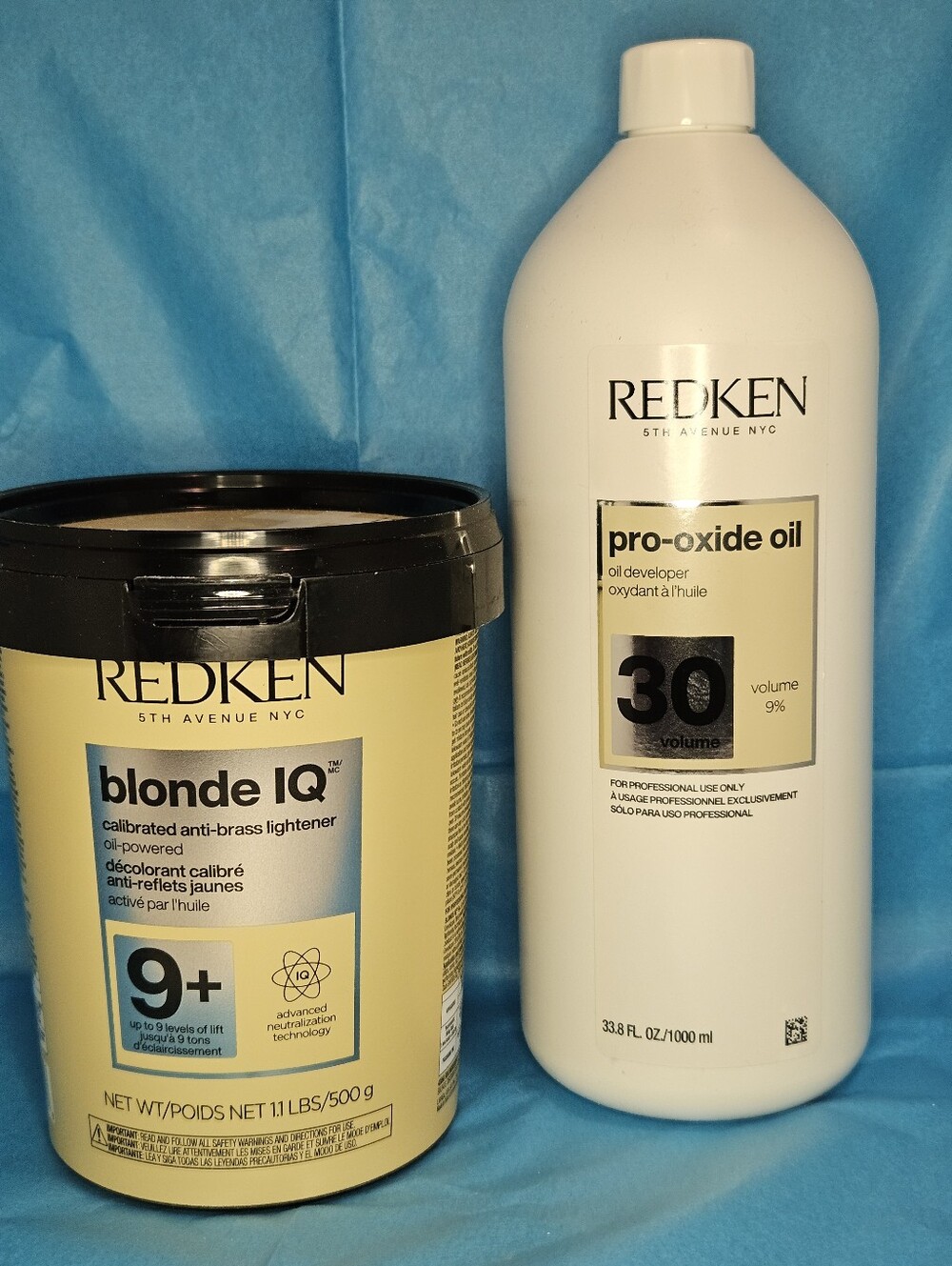 Redken Blonde IQ With Liter 30 Volume Developer Set.